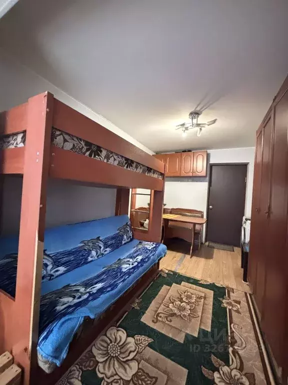 Комната Омская область, Омск ул. Декабристов, 157 (14.0 м) - Фото 2