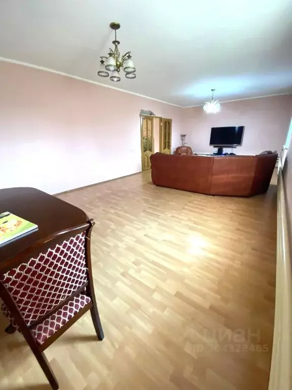 Коттедж в Волгоградская область, Волгоград ул. Зевина (323 м) - Фото 1