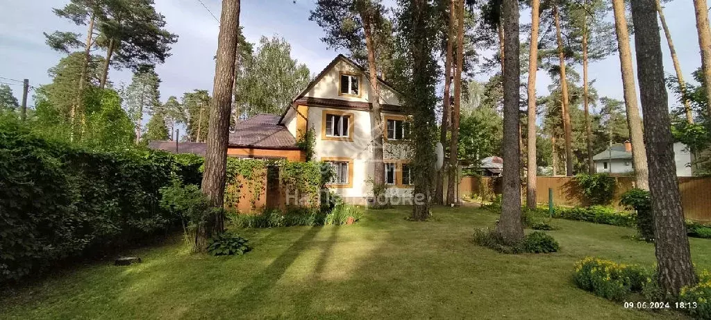 Продается дом в пгт Малаховка - Фото 1