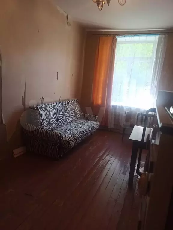 Комната 21 м в 3-к., 2/5 эт. - Фото 1