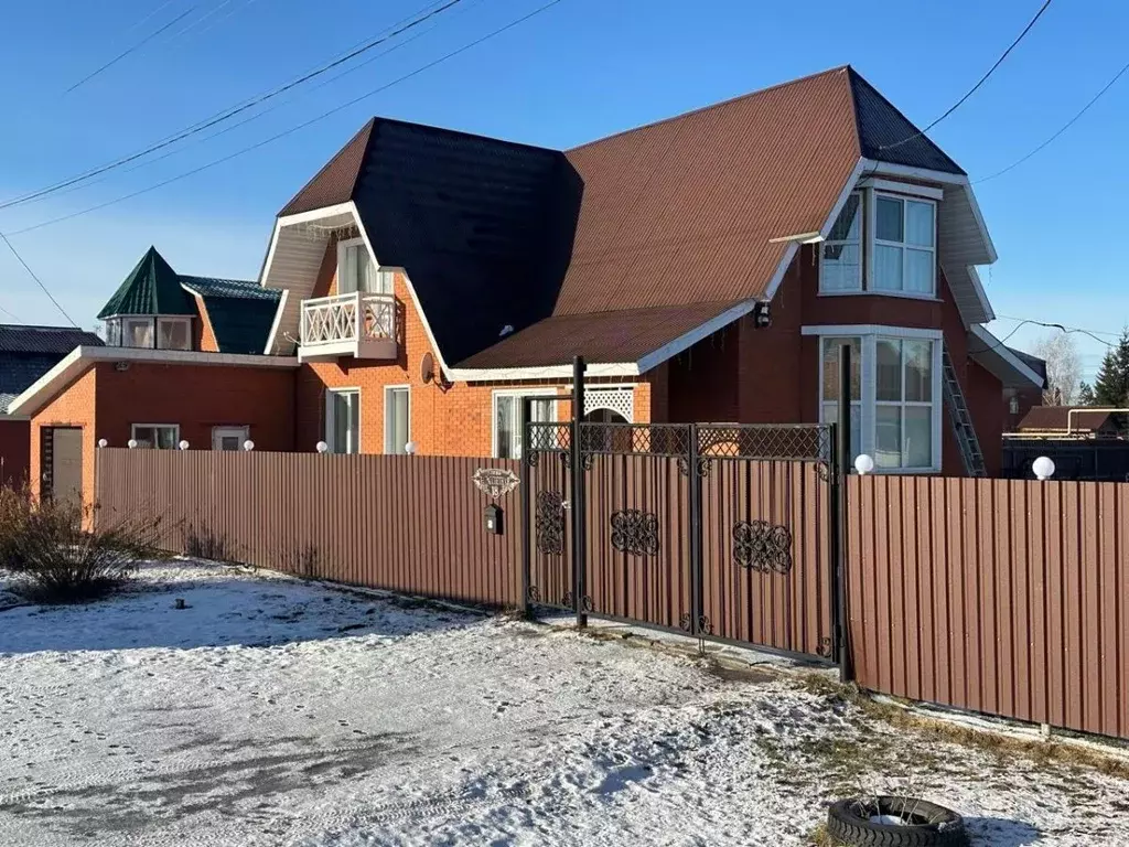 Дом в Омская область, Омск ул. 1-я Рассветная, 18 (135 м) - Фото 1