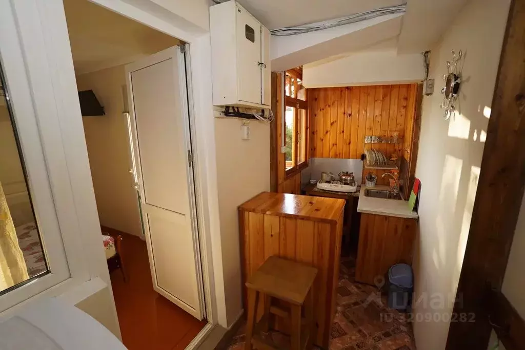 Комната Краснодарский край, Сочи ул. Декабристов, 149А - Фото 0