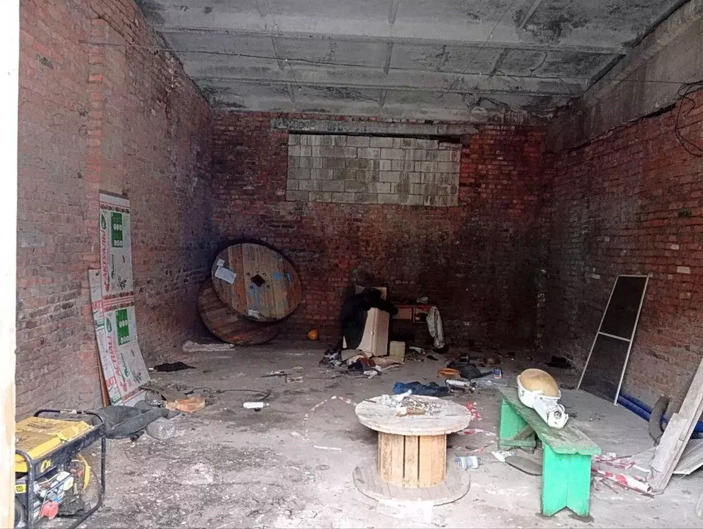 Помещение свободного назначения в Саратовская область, Балаково ш. ... - Фото 1