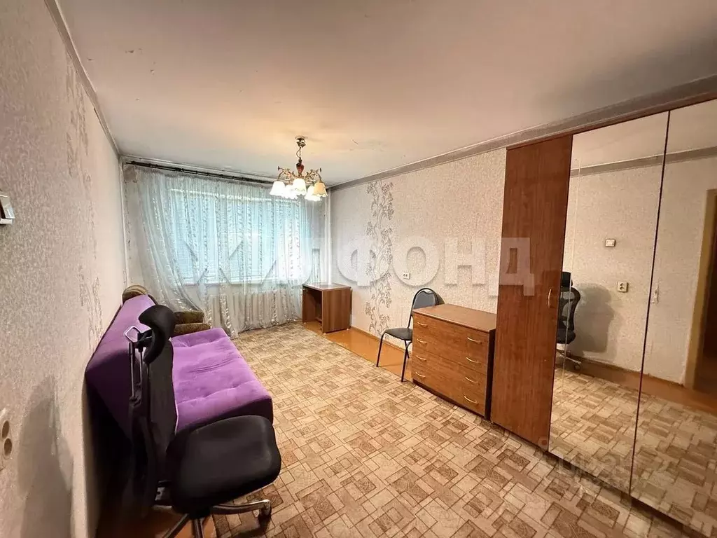 3-к кв. Хакасия, Абакан ул. Тельмана, 96 (61.4 м) - Фото 1