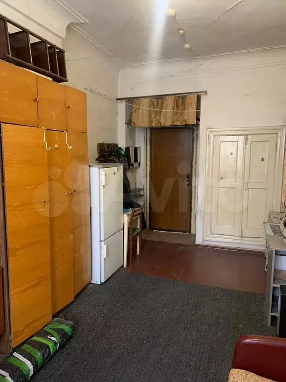 Комната 18 м в 2-к., 2/5 эт. - Фото 1