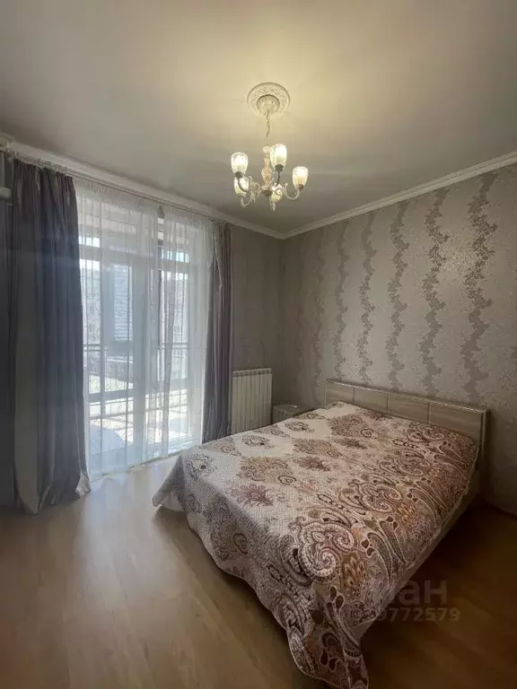 2-к кв. Нижегородская область, Нижний Новгород ул. Семашко, 30 (65.0 ... - Фото 1