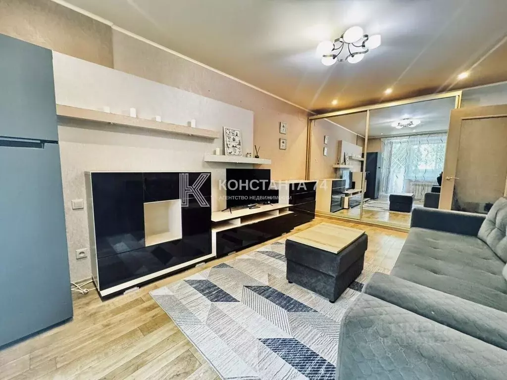 1-к кв. Челябинская область, Челябинск ул. Клары Цеткин, 13 (30.0 м) - Фото 0