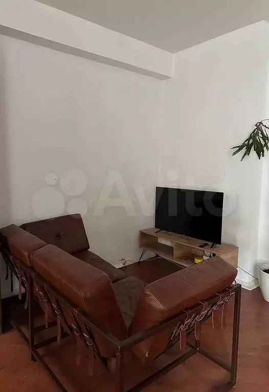 1-к. квартира, 39 м, 2/4 эт. - Фото 0
