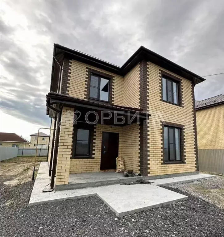 Дом в Тюменская область, Тюмень проезд Ялтинский (130 м) - Фото 1