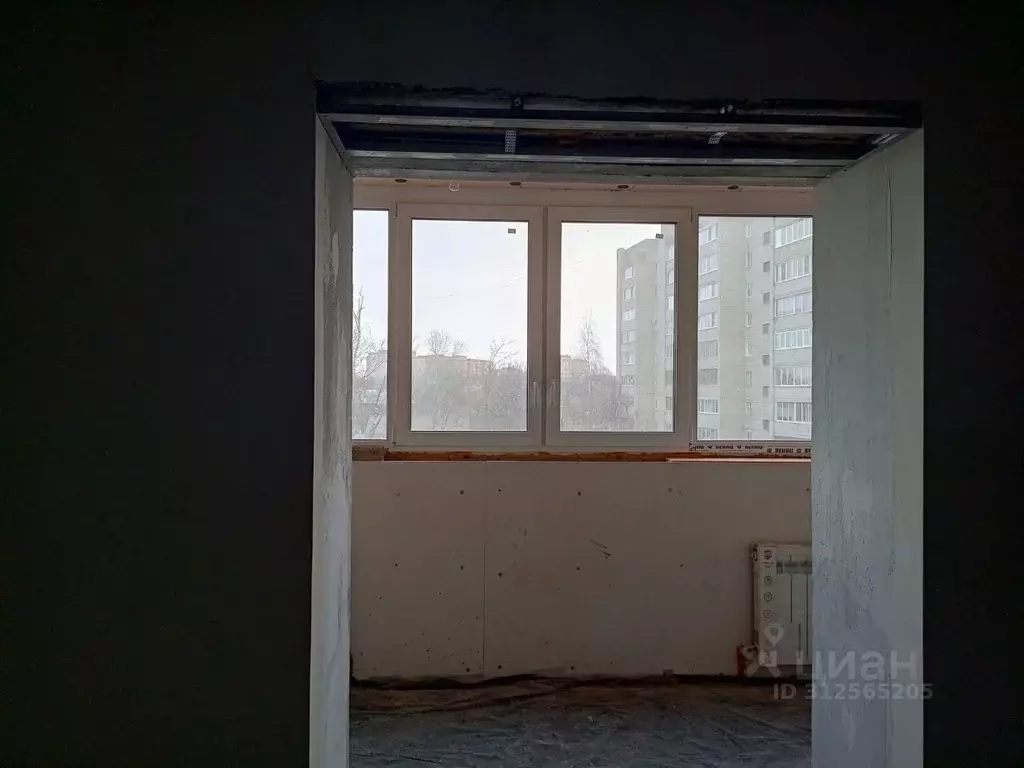 2-к кв. Владимирская область, Александров ул. Перфильева, 8 (68.7 м) - Фото 0