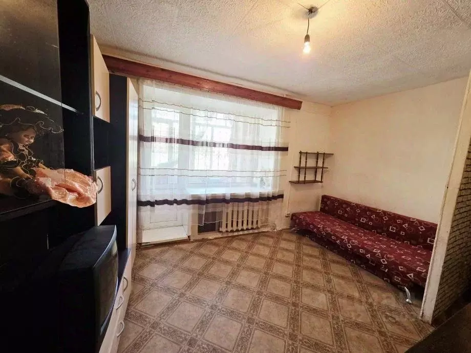 1-к кв. Пермский край, Александровск Яйва пгт, Первомайская ул., 16 ... - Фото 2