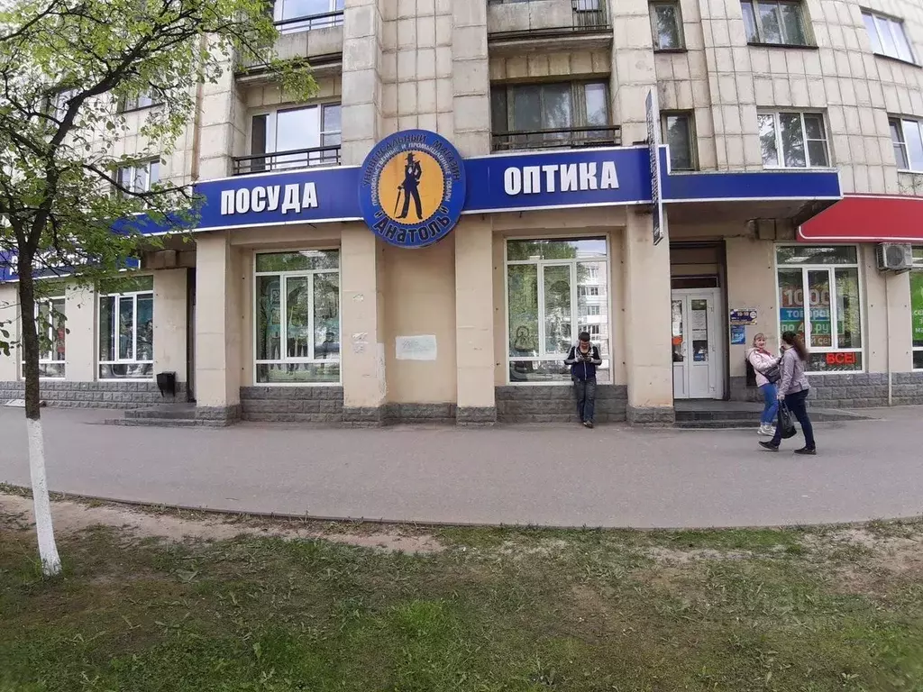 Торговая площадь в Ленинградская область, Тихвин 3-й мкр, 2/3 (42 м) - Фото 2