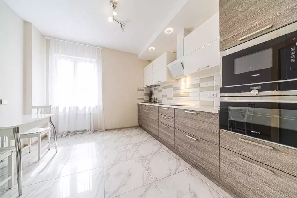 2-к кв. Санкт-Петербург Приморский просп., 52К1 (69.2 м) - Фото 1