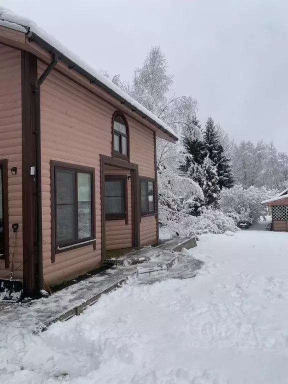 Дом в Псковская область, Псковский район, Тямшанская волость, Мирное ... - Фото 2