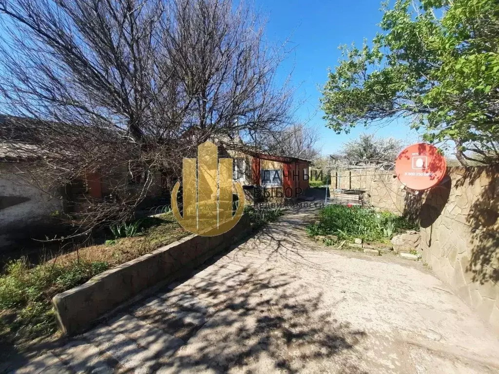 Дом в Ростовская область, Белокалитвинский район, пос. Коксовый ул. ... - Фото 1