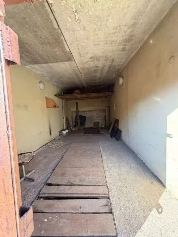 Гараж в Нижегородская область, Нижний Новгород ул. Тропинина (21 м) - Фото 1