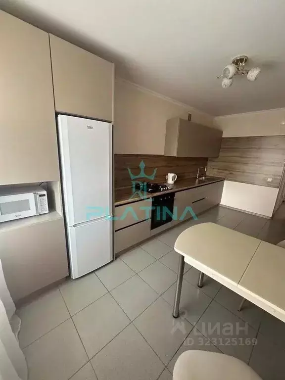 1-к кв. Татарстан, Казань ул. Сафиуллина, 26а (39.0 м) - Фото 1