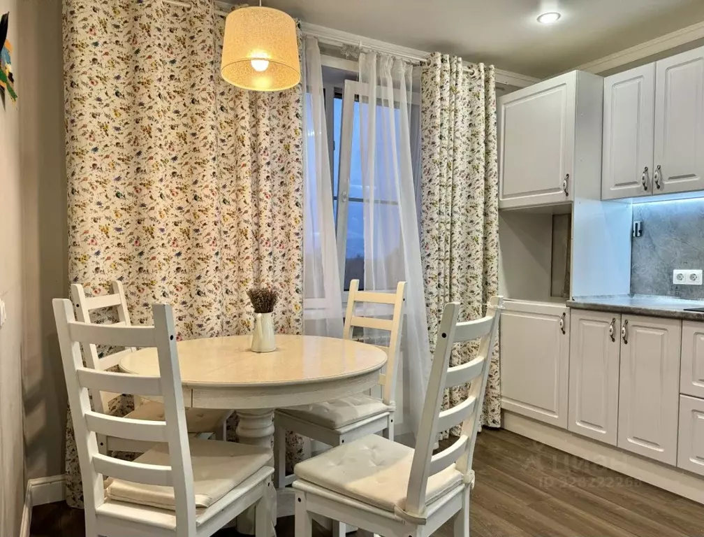 2-к кв. Татарстан, Казань ул. Нурихана Фаттаха, 17/4 (65.0 м) - Фото 1
