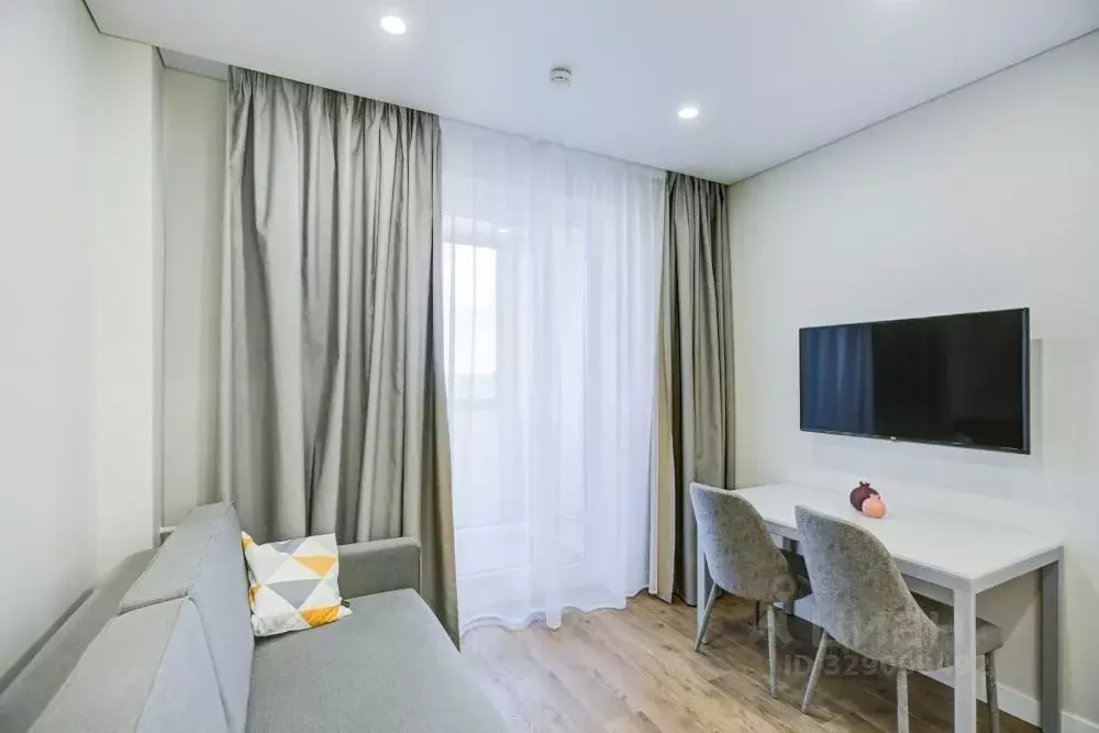 Студия Воронежская область, Воронеж ул. 9 Января, 68/2к3 (19.0 м) - Фото 1