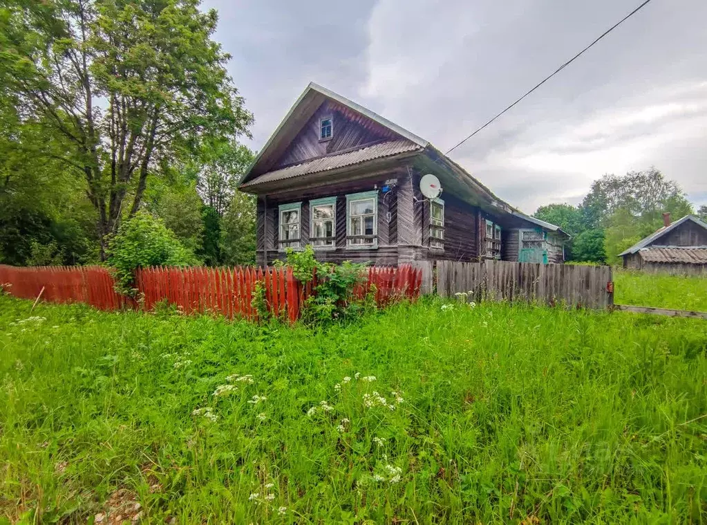 Дом в Вологодская область, Устюженский район, д. Ивановское  (50 м) - Фото 1