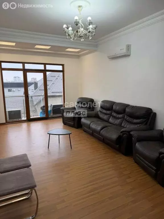 2-комнатная квартира: Нальчик, улица Чернышевского, 94А (66 м) - Фото 1