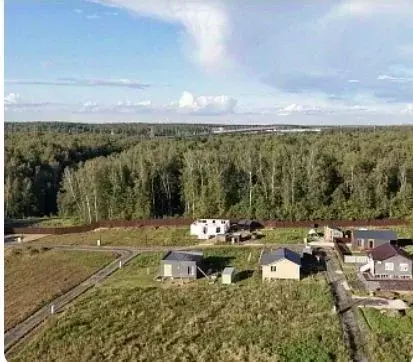 Участок в Московская область, Домодедово городской округ, д. Ивановка  ... - Фото 1