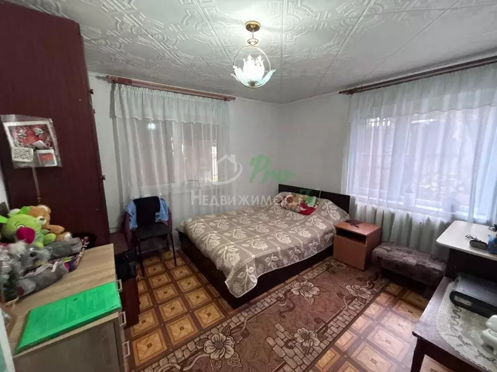 Дом в Краснодарский край, Ейский район, Кухаривское с/пос, с. ... - Фото 1