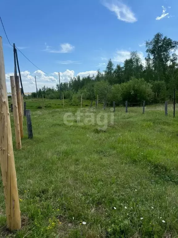 Участок в Саха (Якутия), Якутск городской округ, с. Владимировка  ... - Фото 0