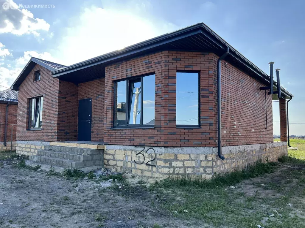 Дом в Михайловск, улица Николая Быкова, 10 (140 м) - Фото 0