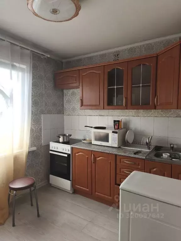 3-к кв. Бурятия, Улан-Удэ ул. Жердева, 58 (60.0 м) - Фото 1