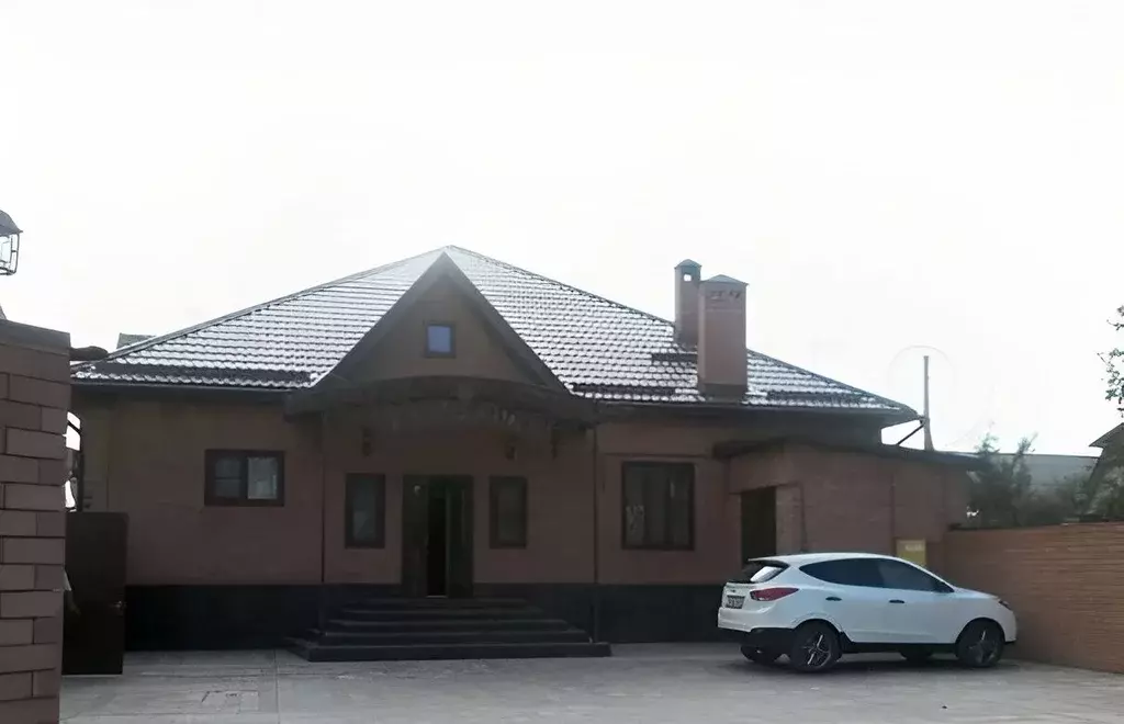 Помещение свободного назначения в Краснодарский край, Армавир Урупская ... - Фото 0