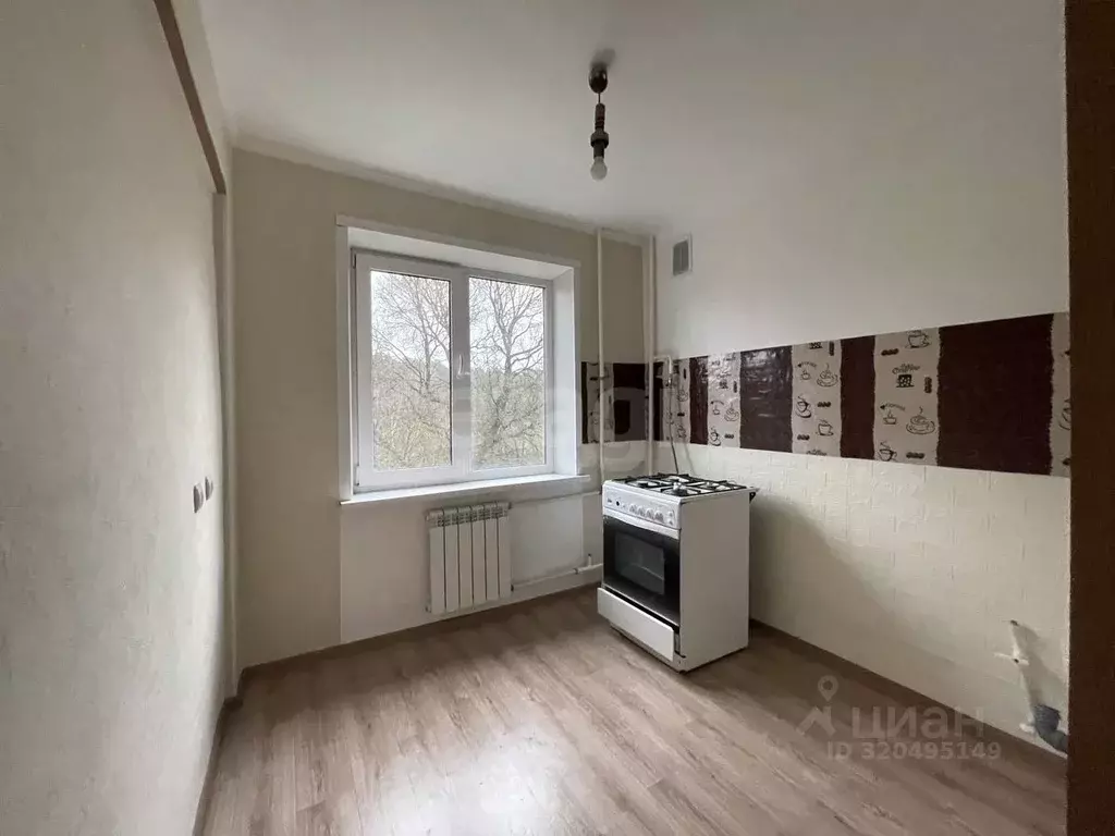 1-к кв. Калужская область, Дзержинский район, Льва Толстого с/пос, с. ... - Фото 1