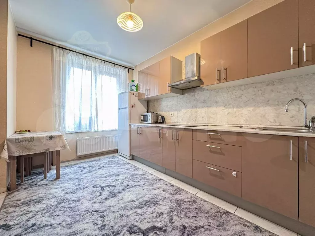 2-к. квартира, 60 м, 8/23 эт. - Фото 0