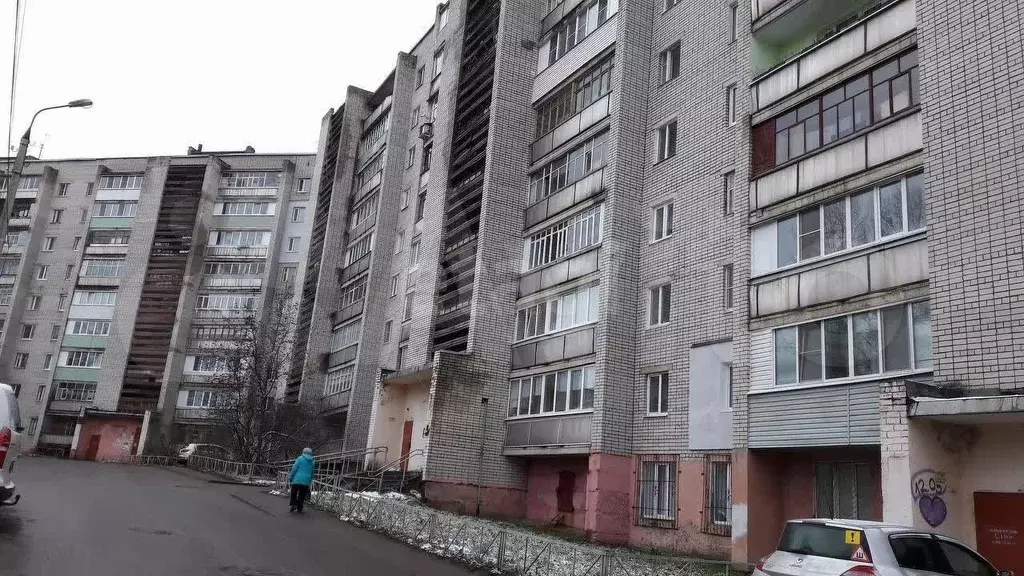3-к. квартира, 81 м, 9/9 эт. - Фото 1