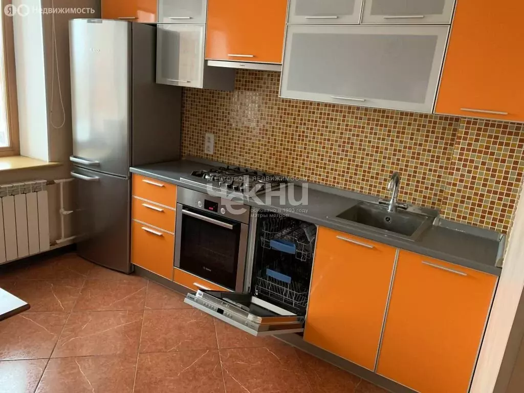 3-комнатная квартира: Нижний Новгород, Полтавская улица, 2А (60 м) - Фото 2