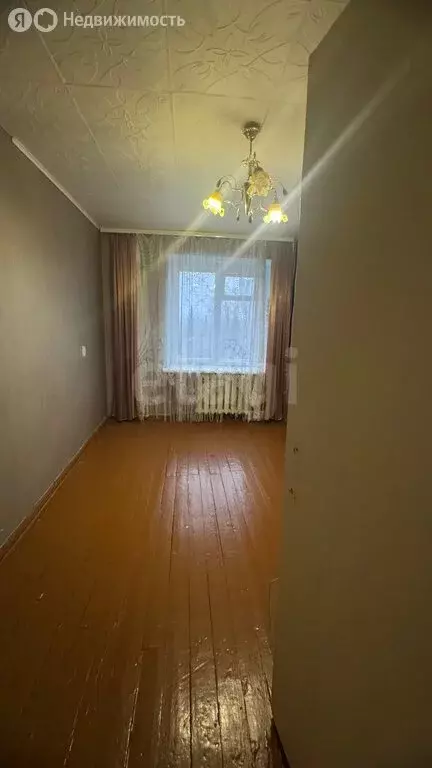 3-комнатная квартира: Челябинская область, Саткинский муниципальный ... - Фото 2