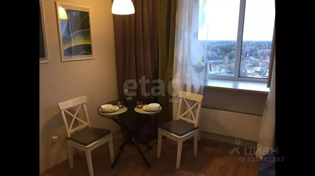 4-к кв. Москва, Москва, Троицк ул. Нагорная, 6 (108.6 м) - Фото 1