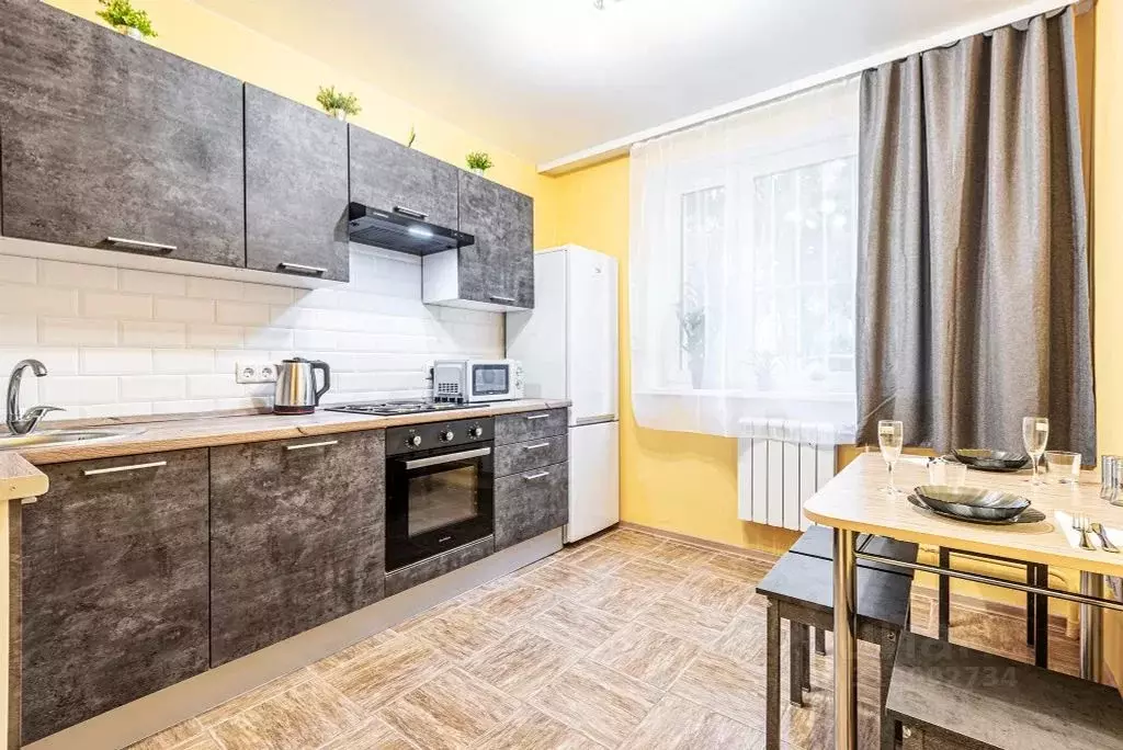 2-к кв. Москва ул. Маршала Захарова, 10К1 (54.0 м) - Фото 0