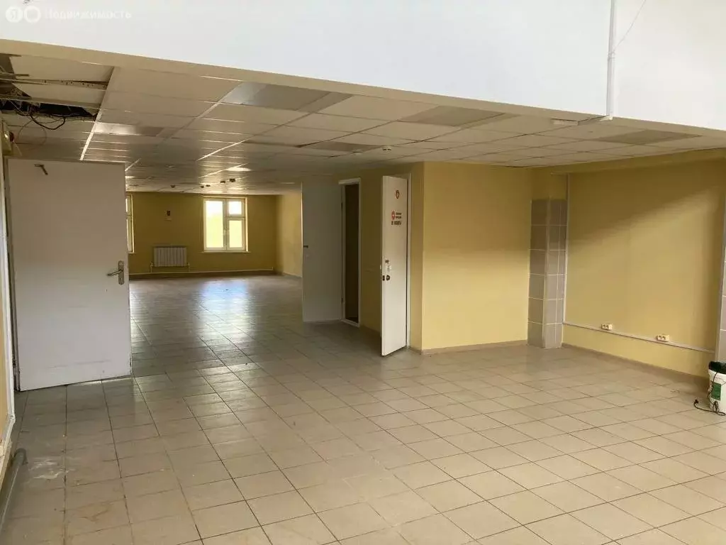 Помещение свободного назначения (350 м) - Фото 0