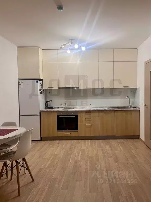 1-к кв. Свердловская область, Екатеринбург пер. Замятина, 24 (42.0 м) - Фото 1