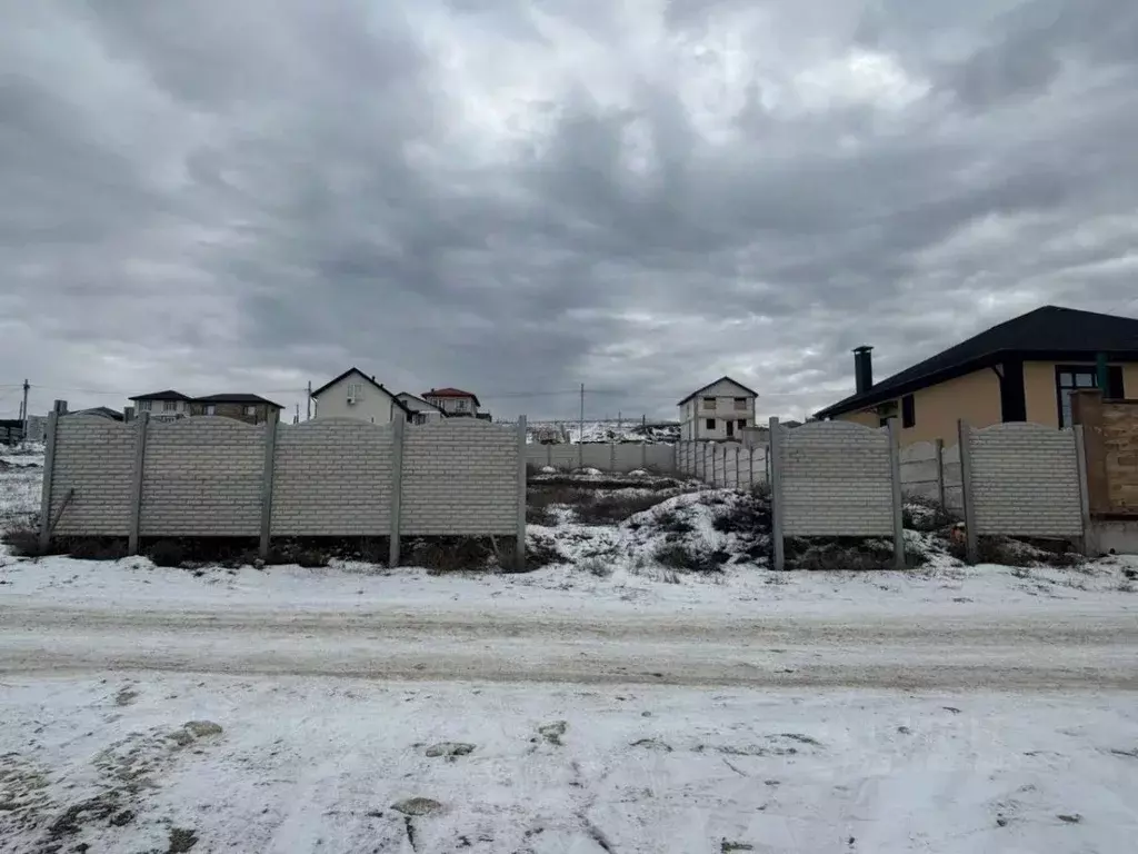 Участок в Крым, Бахчисарайский район, Почтовское с/пос, с. Приятное ... - Фото 2