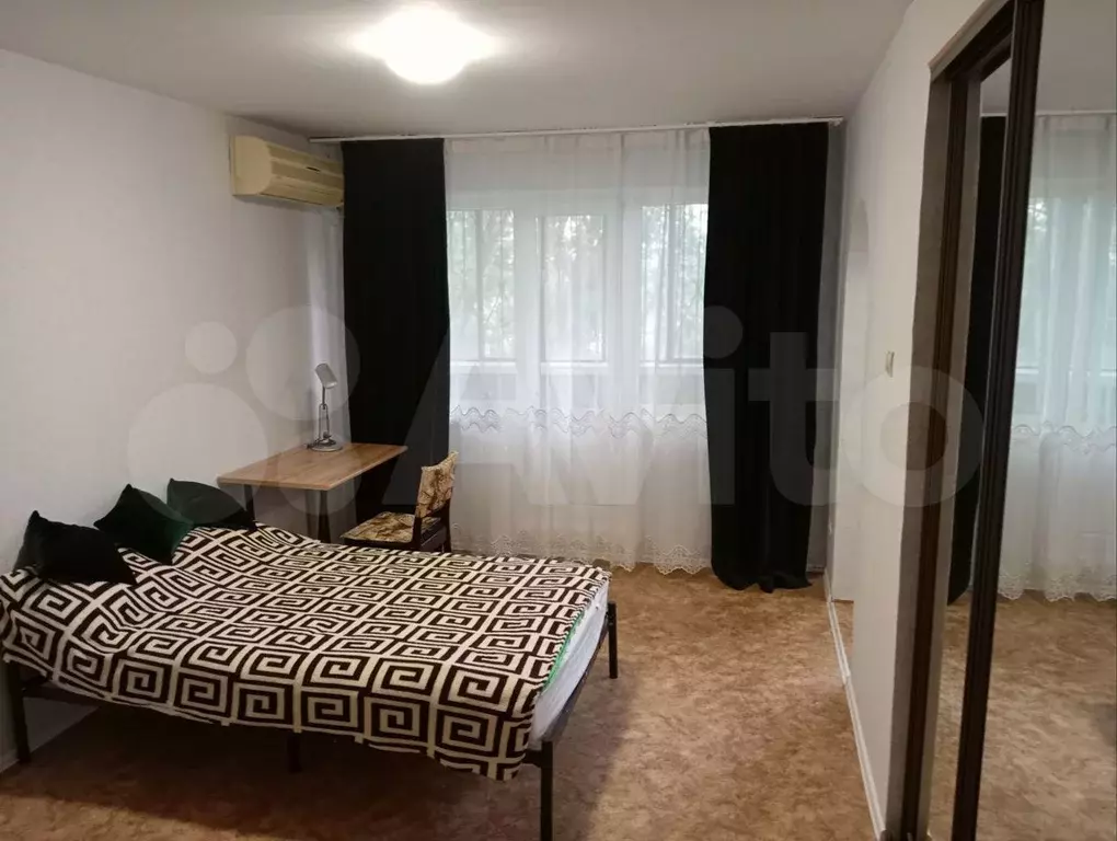 1-к. квартира, 30м, 5/5эт. - Фото 1