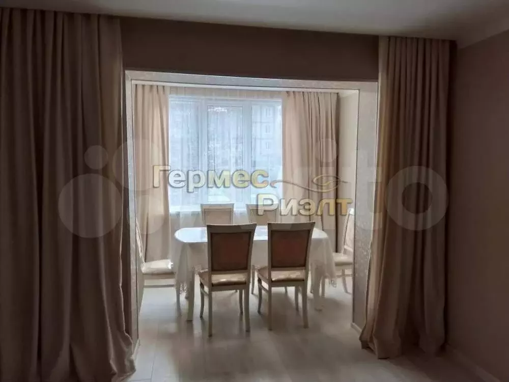 3-к. квартира, 70 м, 1/9 эт. - Фото 0