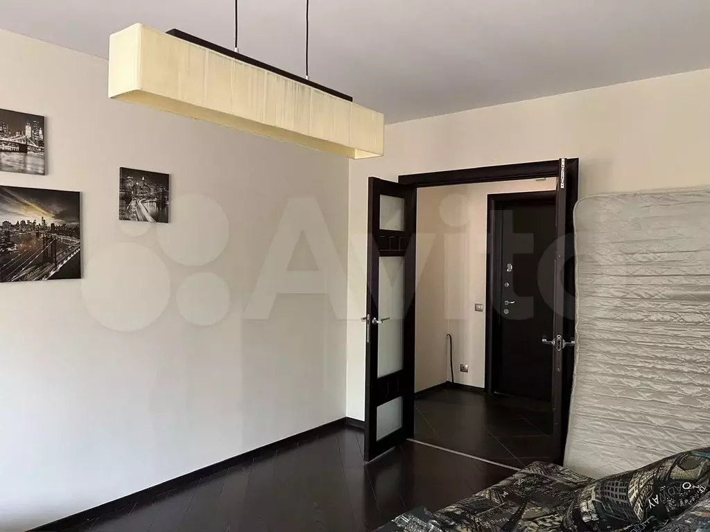 1-к. квартира, 43 м, 2/10 эт. - Фото 1