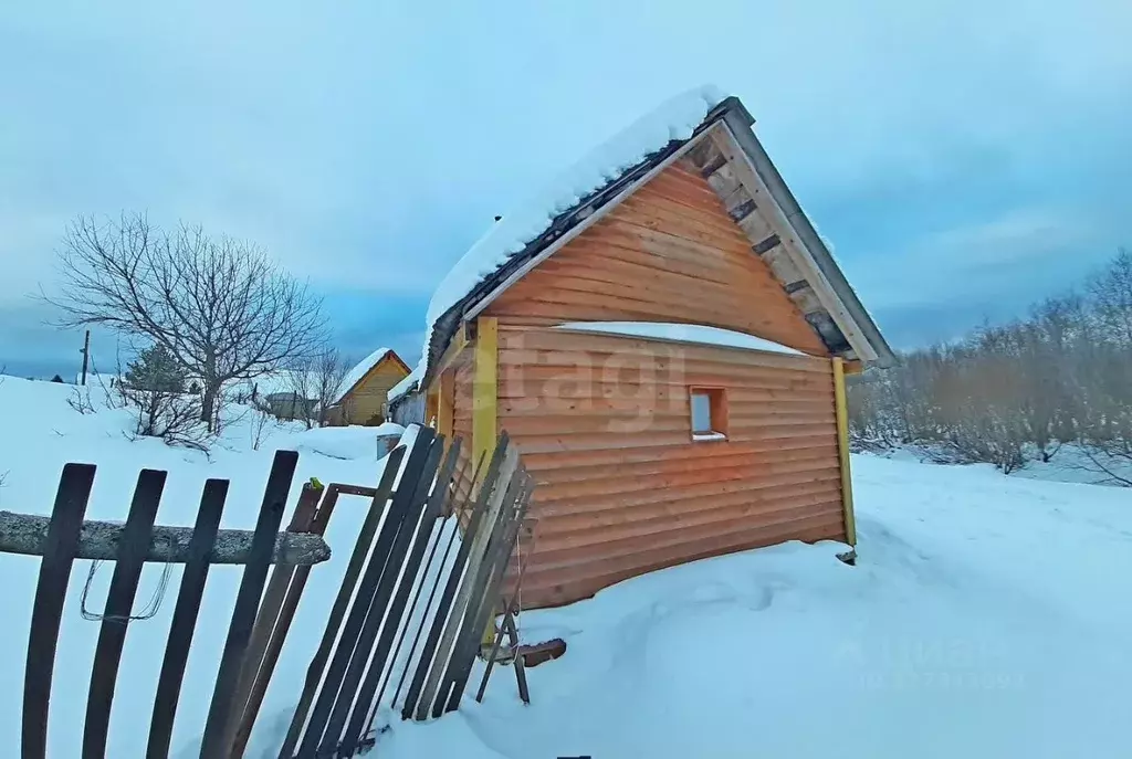 Дом в Ленинградская область, Киришский район, Пчевжинское с/пос, пос. ... - Фото 1