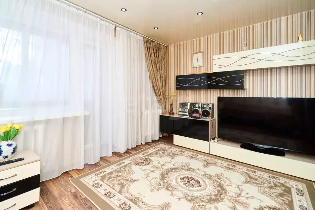 2-к кв. Томская область, Томск Тверская ул., 17/1 (73.0 м) - Фото 1