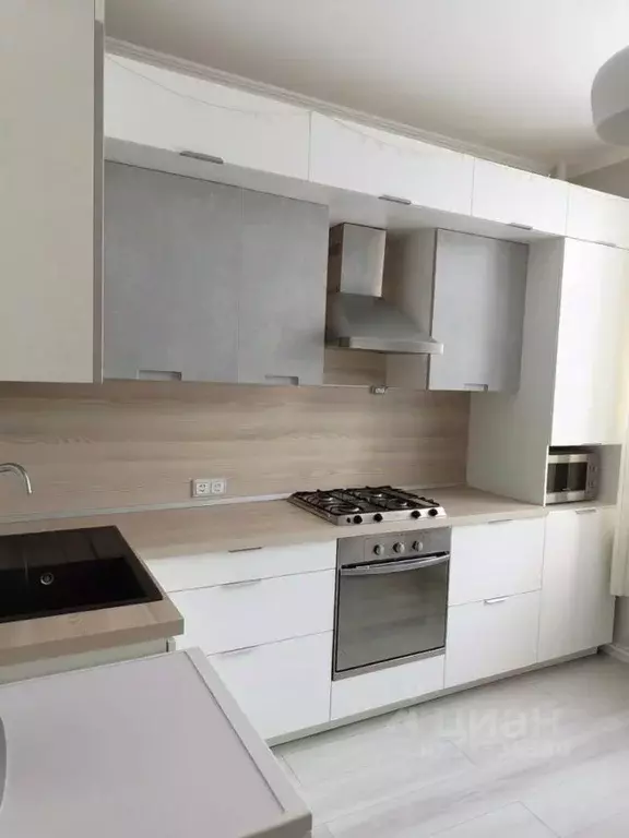 2-к кв. Пермский край, Пермь Комсомольский просп., 88 (63.1 м) - Фото 1