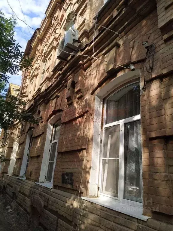 2-к кв. Астраханская область, Астрахань ул. Чехова, 18 (54.0 м) - Фото 1