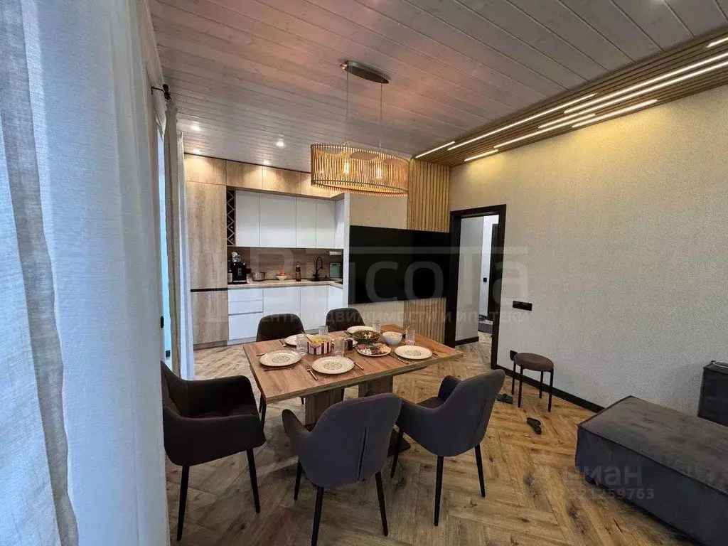 Дом в Воронежская область, Рамонский район, Айдаровское с/пос, с. ... - Фото 1