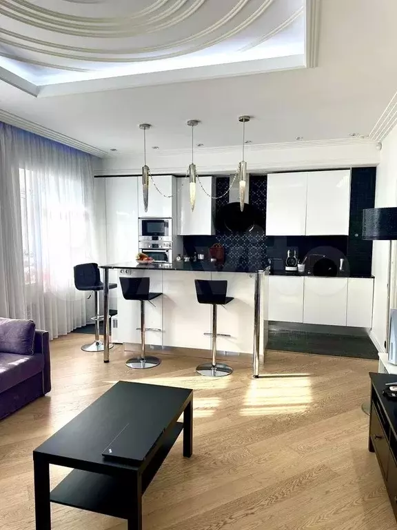 1-к. квартира, 70 м, 1/4 эт. - Фото 1